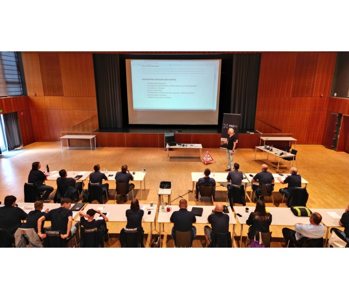 VOR-ORT: Fernpilotenzeugnis A2 - LBA (EU-Drohnenführerschein)