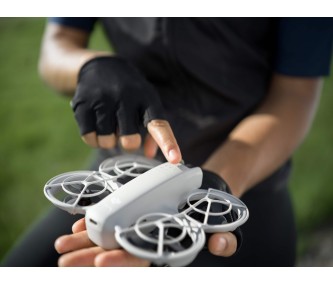 DJI Neo Fly More Combo