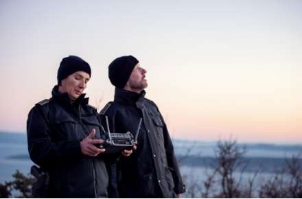 Gwarancja bezpieczeństwa dla DJI Dock 2: AVSS wyznacza nowe standardy zgodności dronów