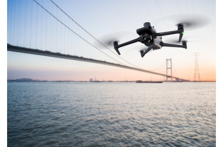 Vergleich der Drohnen der Mavic 3 Enteprise-Serie (M3E, M3T, M3M) Vergleich der Drohnen der Mavic 3 Enteprise-Serie (M3E, M3T, M3M)